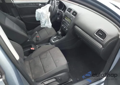 2011 Volkswagen Golf 2.5L 4-Door z USA, uszkodzony, nr VIN WVWDB7AJ7BW042404